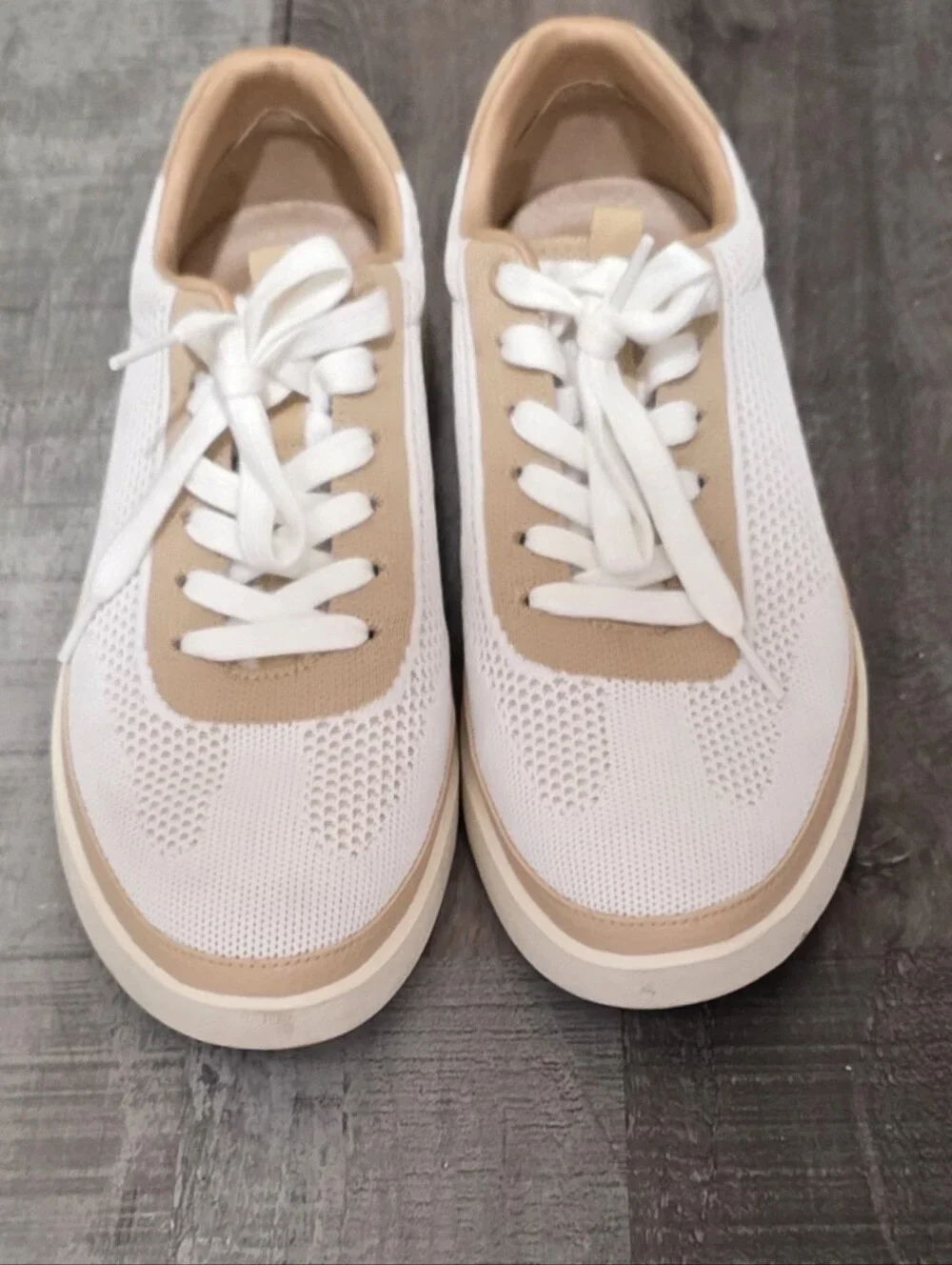 Vionic Galia  White  Knit  Platform Sneakers